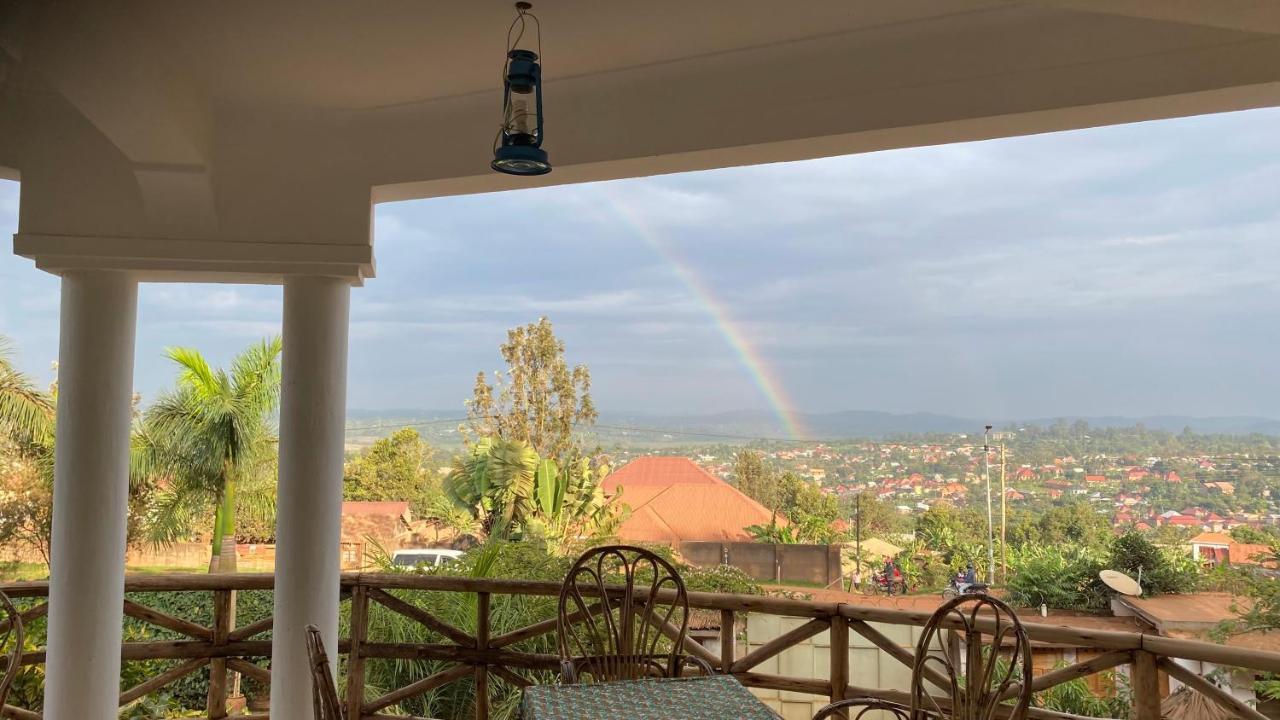 Banda Lodge Masaka Luaran gambar