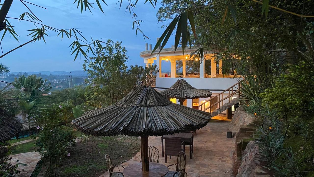 Banda Lodge Masaka Luaran gambar