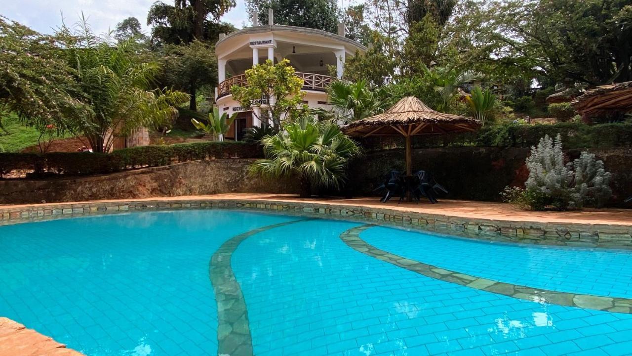 Banda Lodge Masaka Luaran gambar