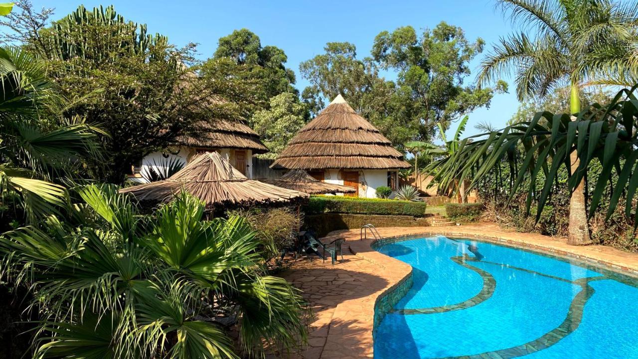 Banda Lodge Masaka Luaran gambar