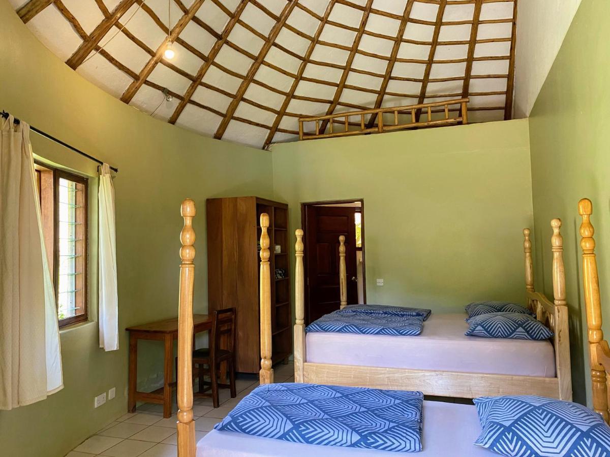 Banda Lodge Masaka Luaran gambar