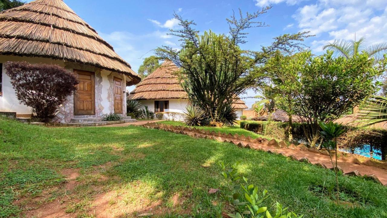Banda Lodge Masaka Luaran gambar