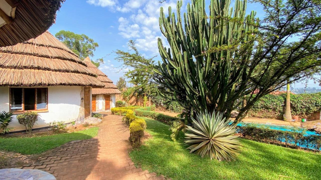 Banda Lodge Masaka Luaran gambar